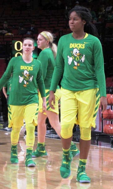 Oregon freshman Ruthy Hebard turning heads in the Lower 48
